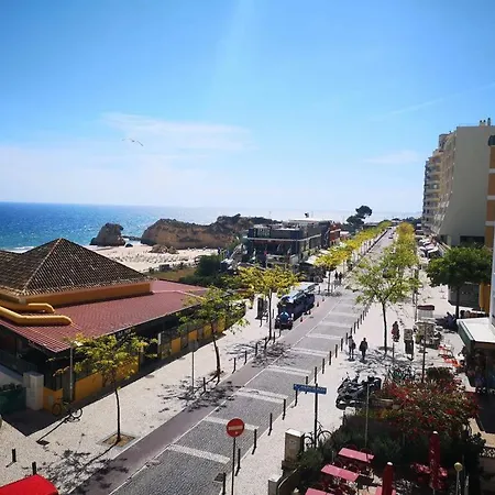 Апартаменты Flor Da Beira By The Ocean