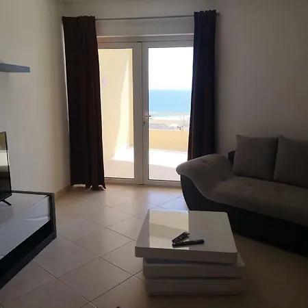 Flor Da Beira By The Ocean Apartment